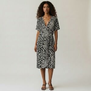 Tess‎ 100% Silk Tan Black Giraffe Animal Print Dress Vtg Wrap Front 90's
